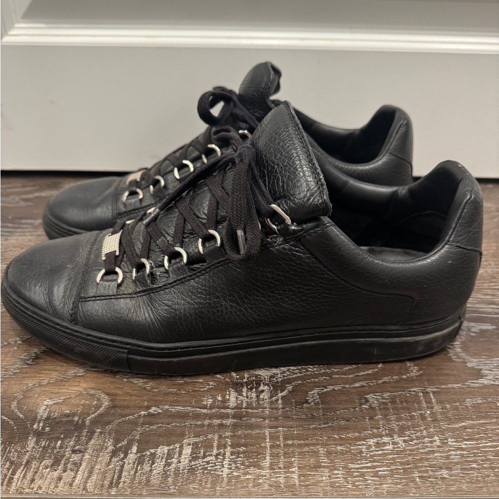 Balenciaga Black Leather Men's Sneakers - Picture 2 of 3